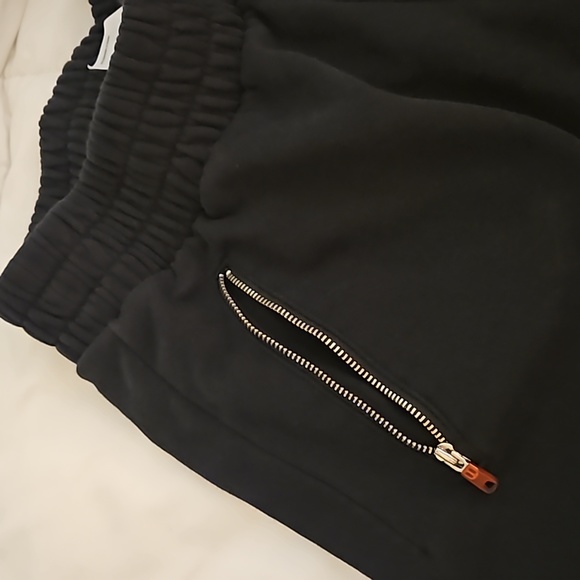 Sweatpants - Picture 3 of 4